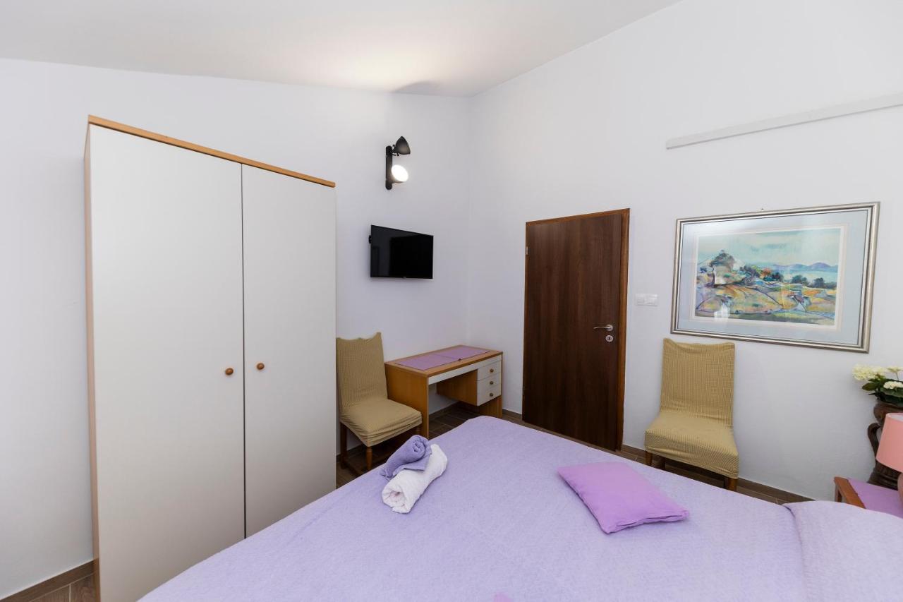 Apartman Lana Biograd Na Moru Exteriér fotografie