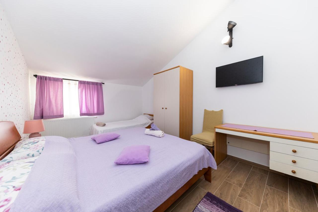 Apartman Lana Biograd Na Moru Exteriér fotografie