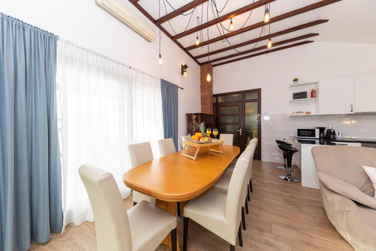 Apartman Lana Biograd Na Moru Exteriér fotografie
