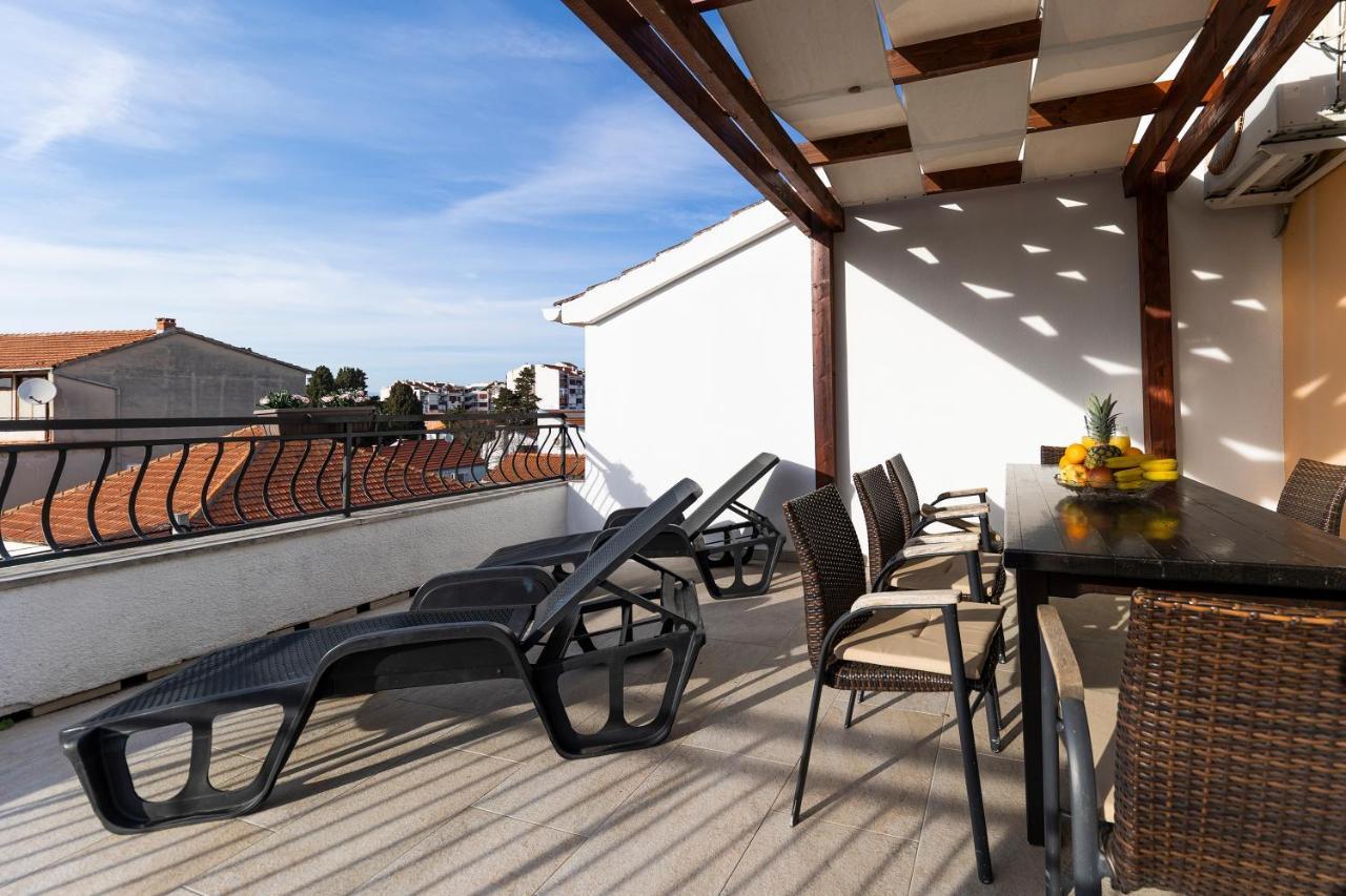 Apartman Lana Biograd Na Moru Exteriér fotografie