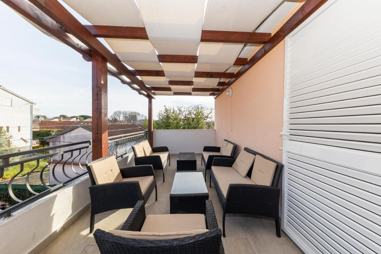 Apartman Lana Biograd Na Moru Exteriér fotografie